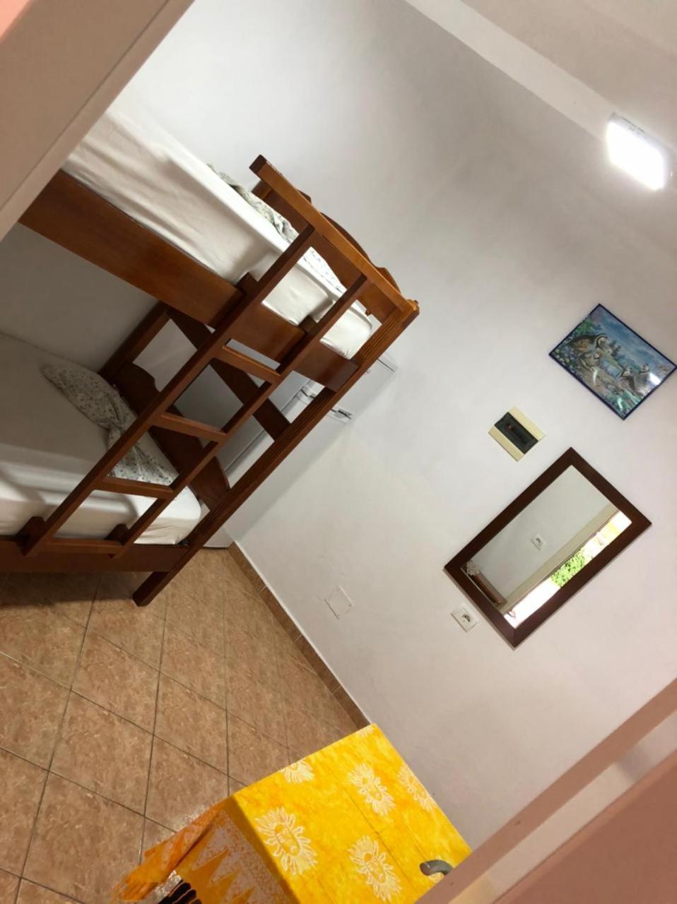 Vila Zogaj كساميل الغرفة الصورة