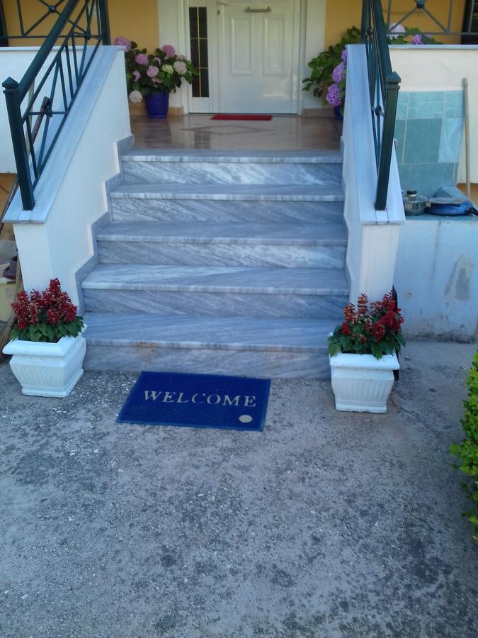 Vila Zogaj كساميل المظهر الخارجي الصورة