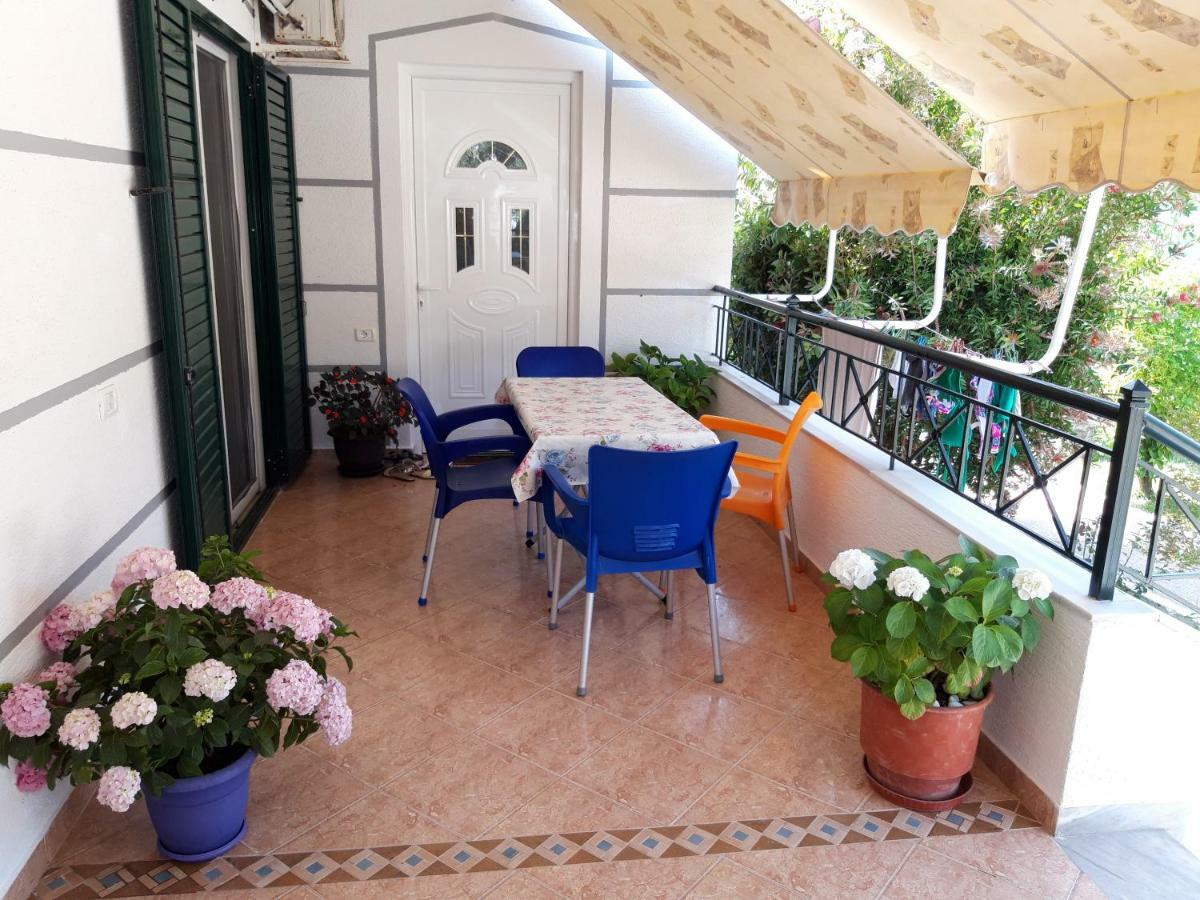 Vila Zogaj كساميل المظهر الخارجي الصورة